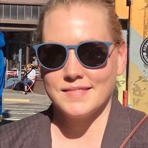 Meet your Posher, Bree